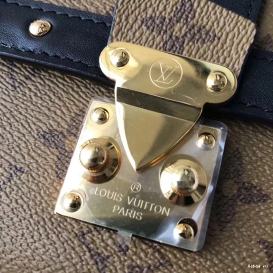 Clutch Malle Trunk Louis Vuitton Petite 0821